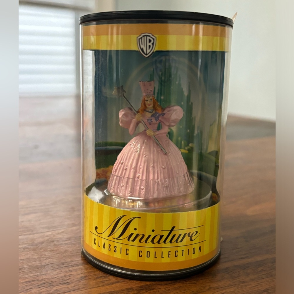 1999 Wizard of Oz miniature classic collection - Glinda